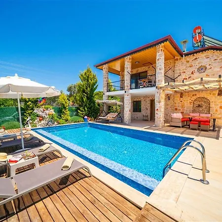Villa Guenes *